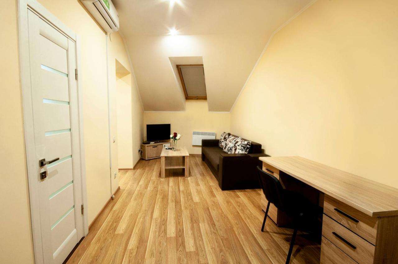 Wonderful Flat On City Center Użhorod Zewnętrze zdjęcie
